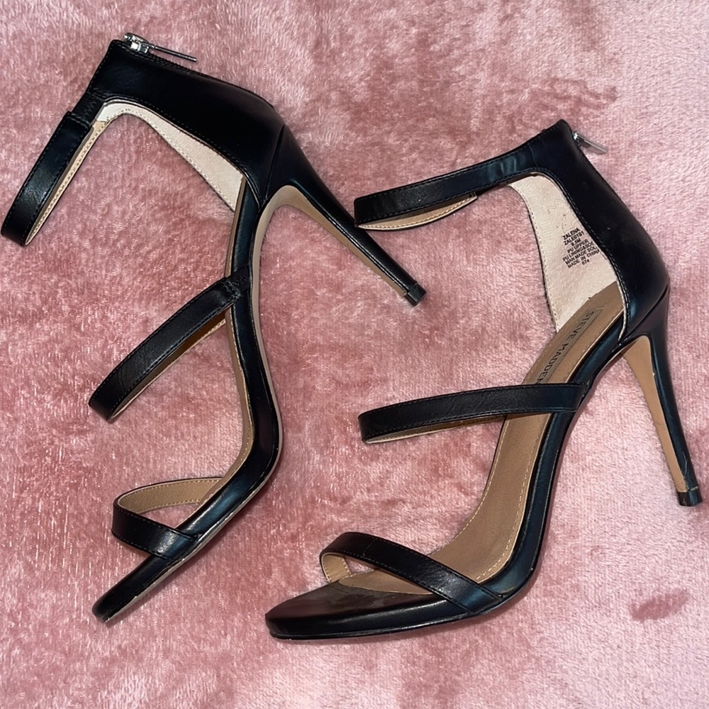 Steve Madden strappy heel